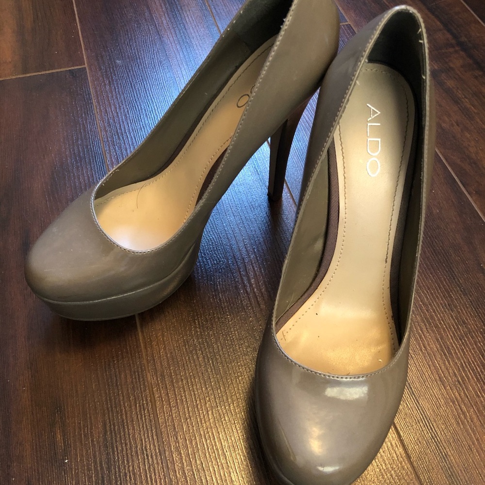 ALDO Heels - Picture 2 of 7